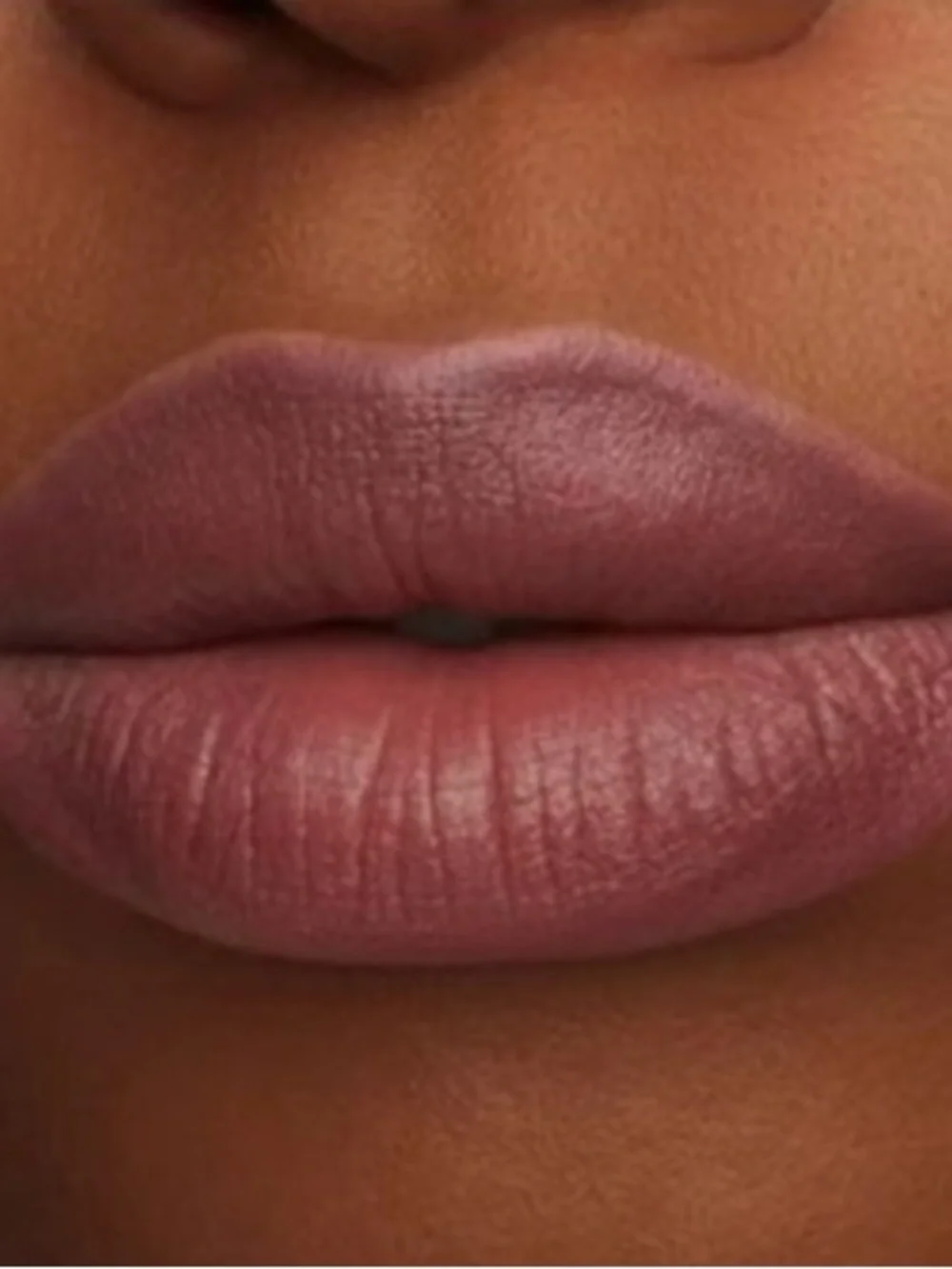 Laura Mercier Avenue Montaigne Creme Caviar Hydra-creme Smoothing Lipstick